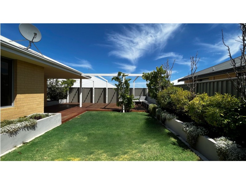 56 Tiliqua Crescent, Wandi WA 6167
