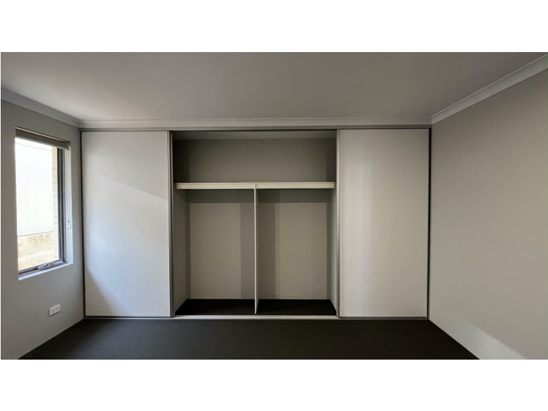 56 Tiliqua Crescent, Wandi WA 6167