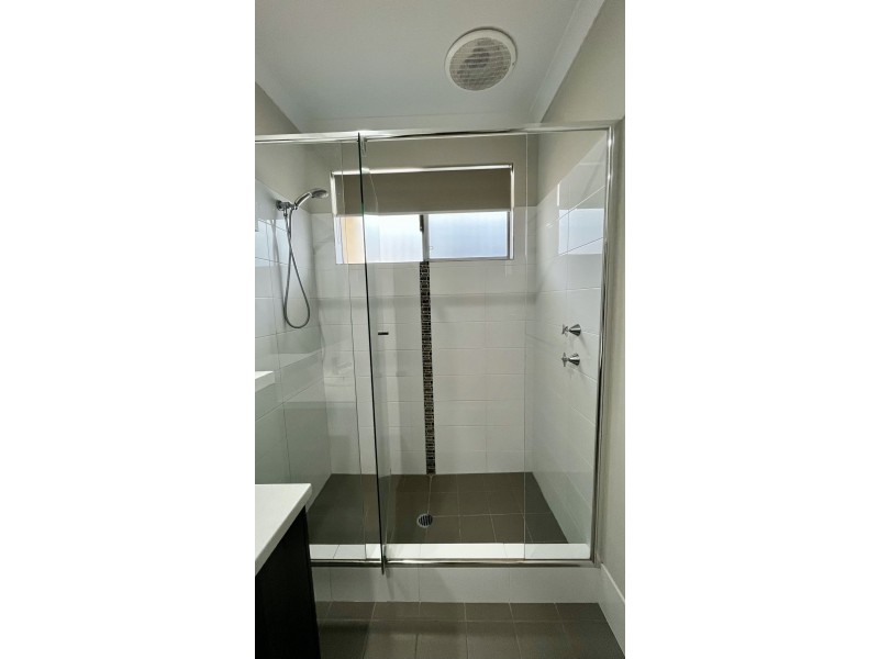 56 Tiliqua Crescent, Wandi WA 6167