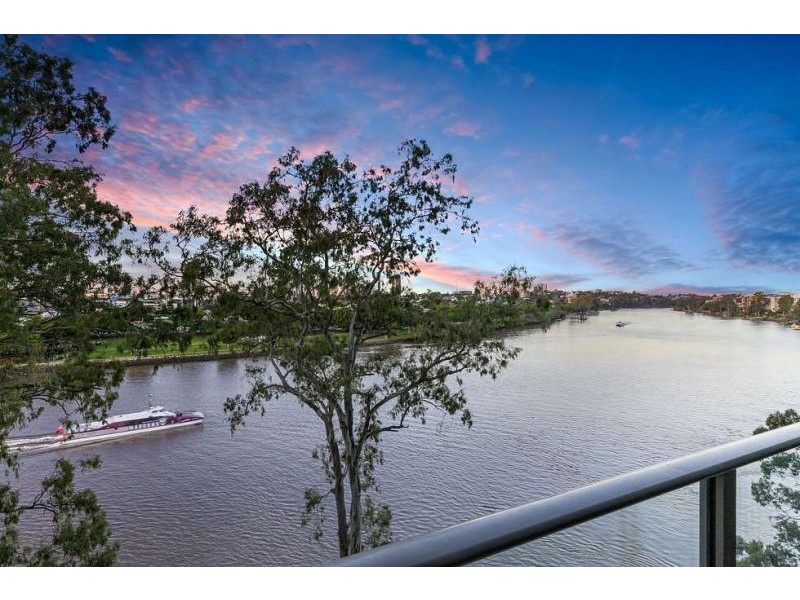 15/122 Macquarie street, St Lucia QLD 4067