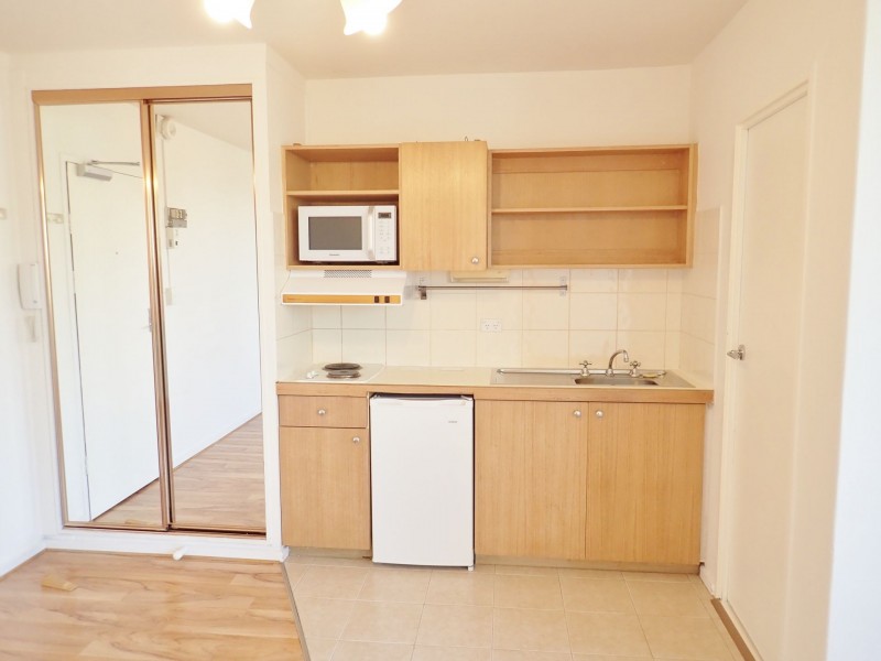 2/38 Charnwood Road, St Kilda VIC 3182