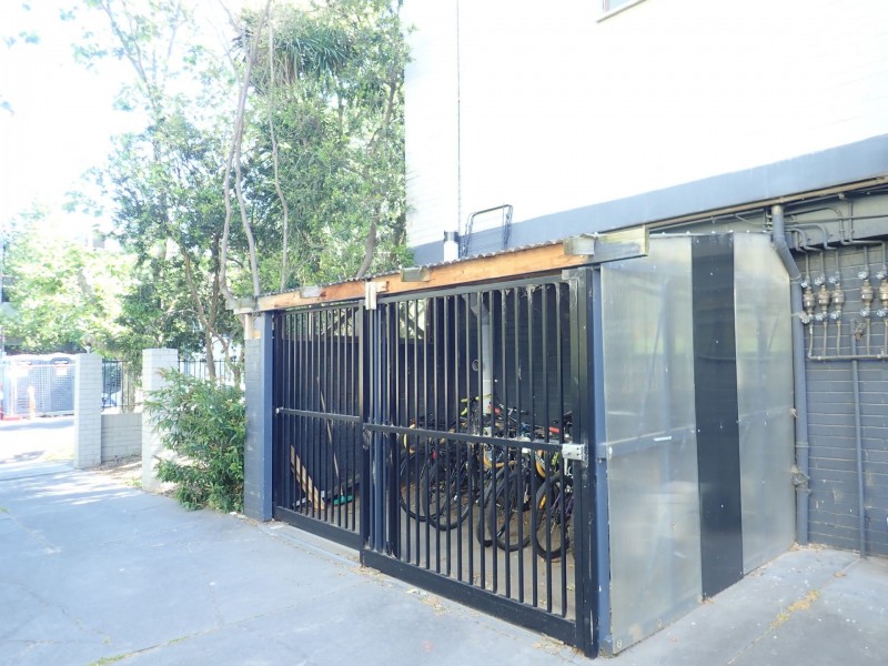 2/38 Charnwood Road, St Kilda VIC 3182