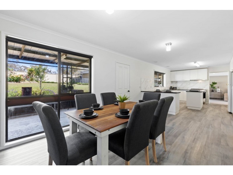 64 Mariners Reef Rd, Maryborough VIC 3465