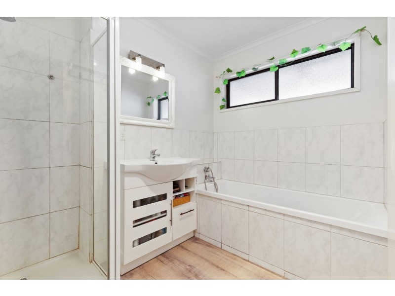 64 Mariners Reef Rd, Maryborough VIC 3465