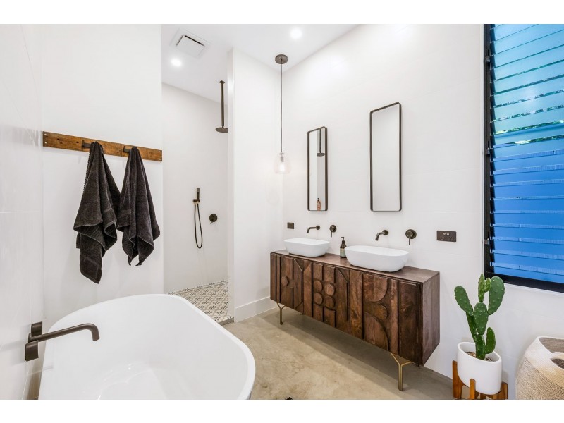 25B Teemangum Street, Tugun QLD 4224