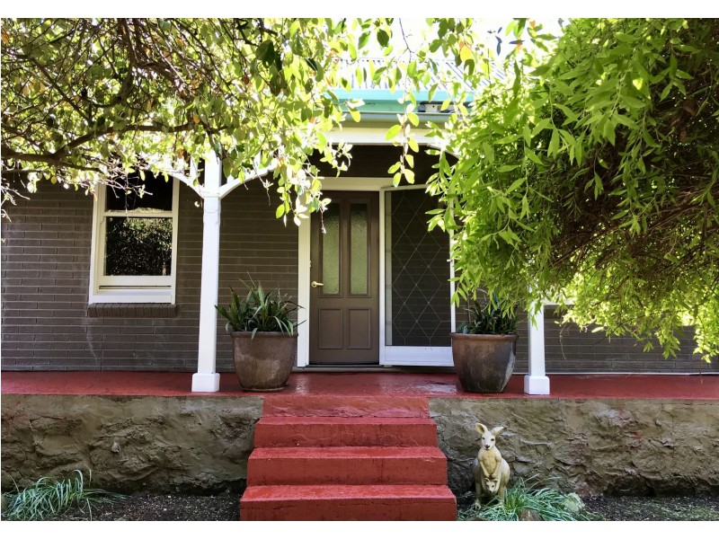 4 Franks Street, St Marys TAS 7215