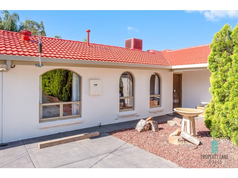 40 Katarama Road, Fairview Park SA 5126