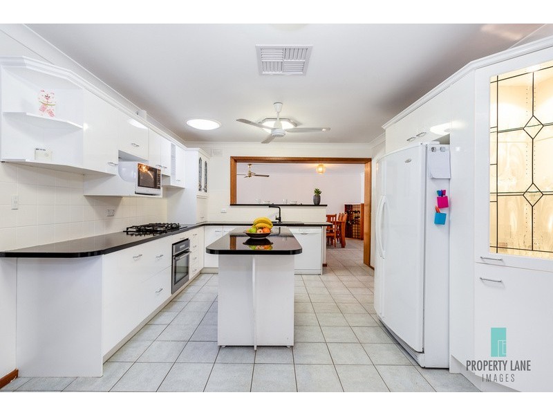 40 Katarama Road, Fairview Park SA 5126