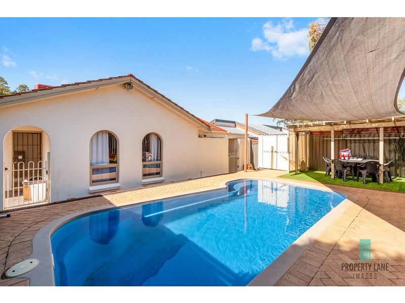 40 Katarama Road, Fairview Park SA 5126