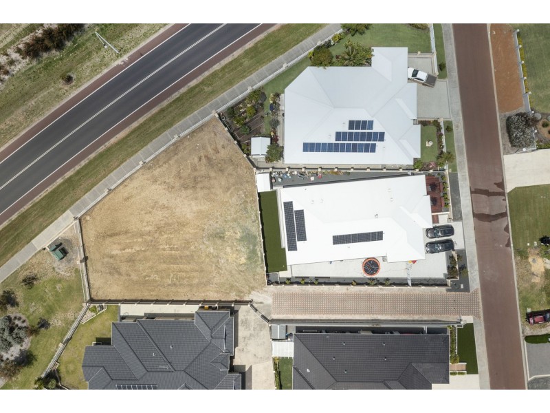 6 Windward Green, Geographe WA 6280