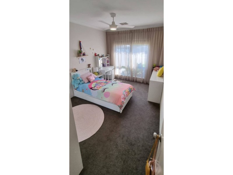 46 Makybe Bvd, Byford WA 6122