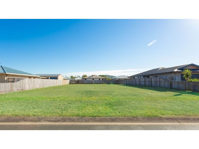 30 Elizabeth Street, Mirani QLD 4754