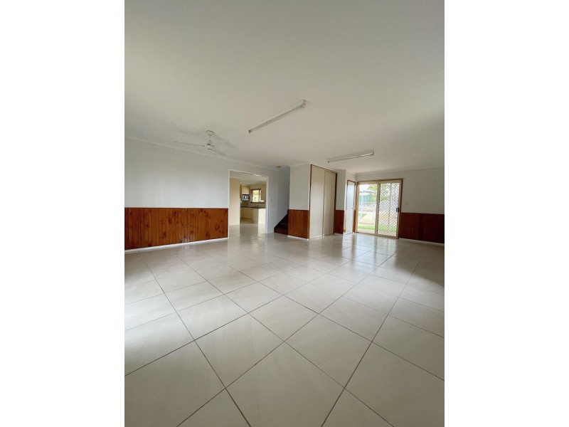 7 Forsyth Street, Gin Gin QLD 4671