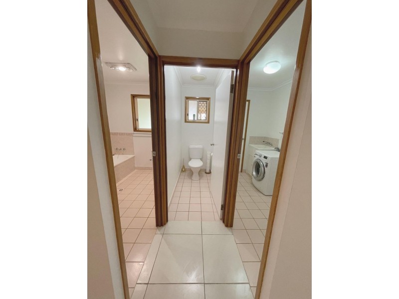 7 Forsyth Street, Gin Gin QLD 4671