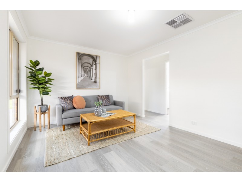 9 St Clair Ave, Andrews Farm SA 5114