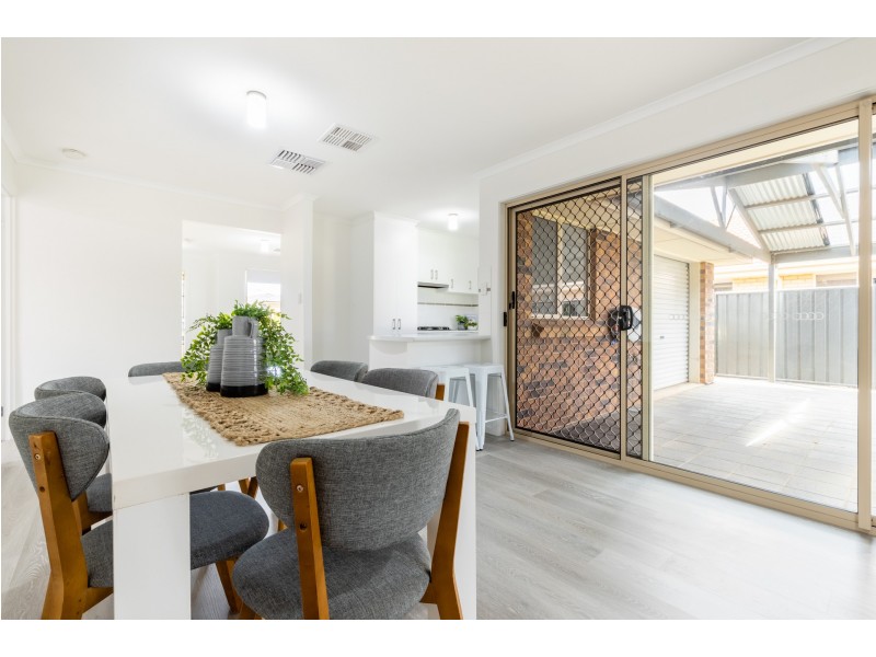 9 St Clair Ave, Andrews Farm SA 5114