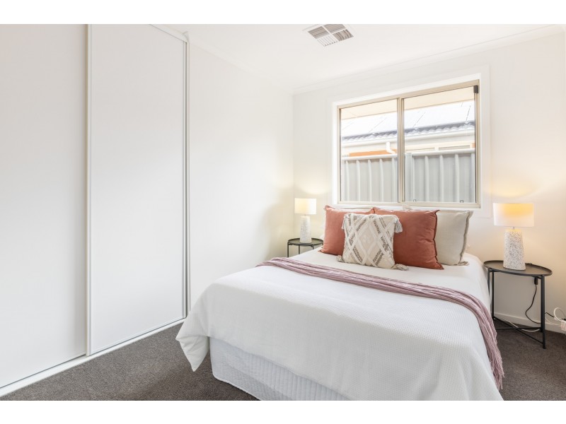 9 St Clair Ave, Andrews Farm SA 5114