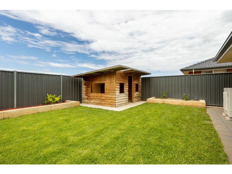 9 St Clair Ave, Andrews Farm SA 5114