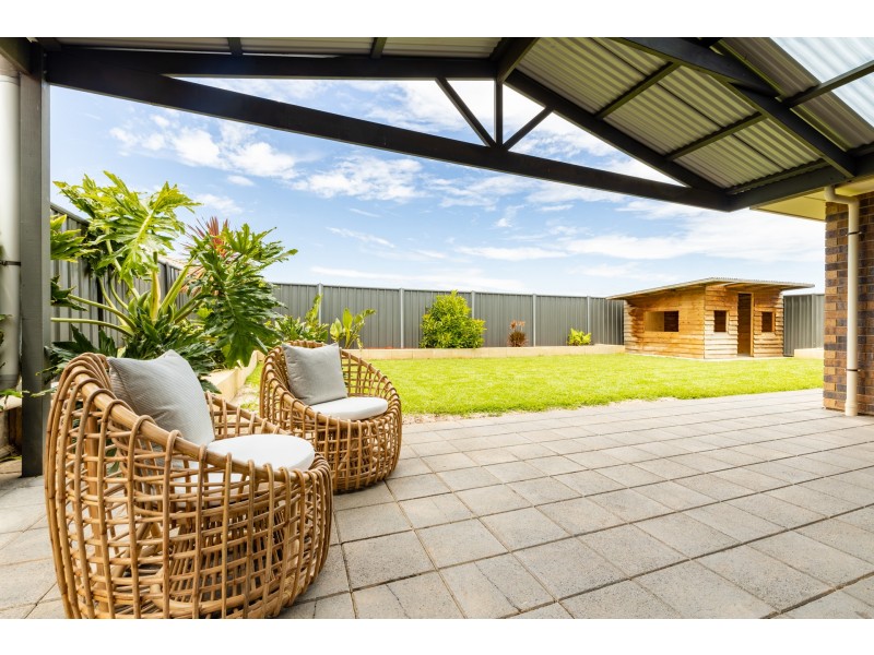 9 St Clair Ave, Andrews Farm SA 5114