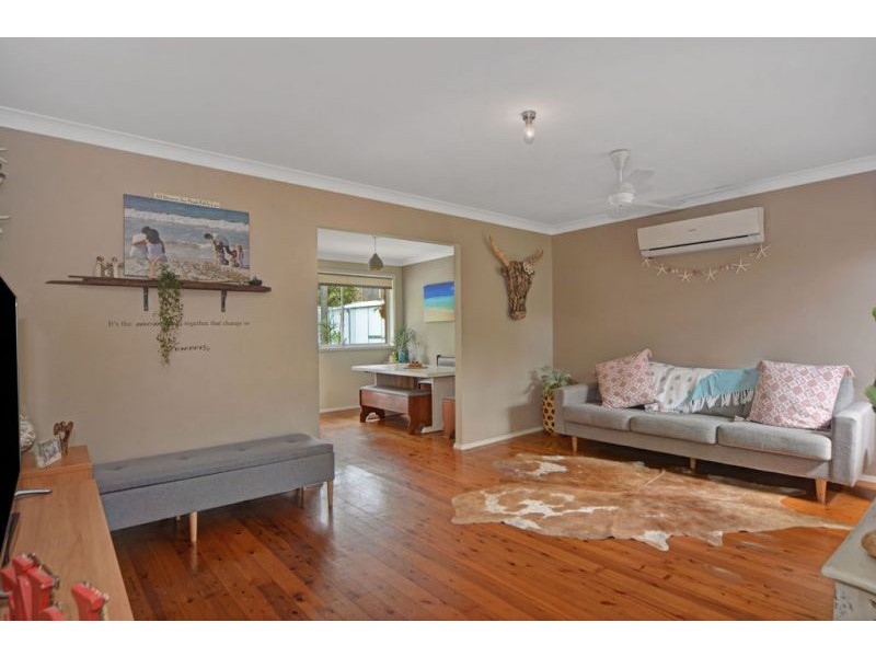 14 Elder crescent, Nowra NSW 2541