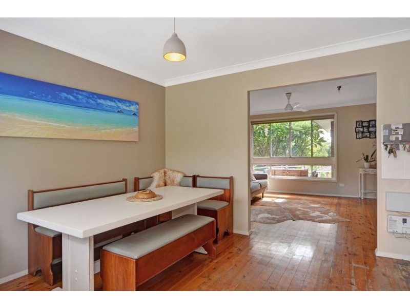 14 Elder crescent, Nowra NSW 2541