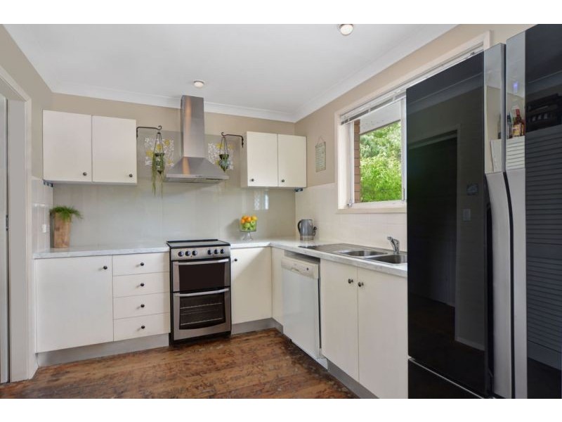 14 Elder crescent, Nowra NSW 2541