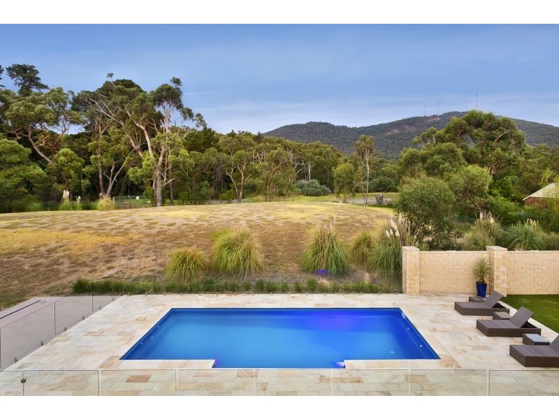 13 Jeanette Maree Court, Kilsyth VIC 3137