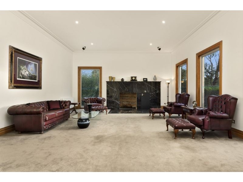 13 Jeanette Maree Court, Kilsyth VIC 3137