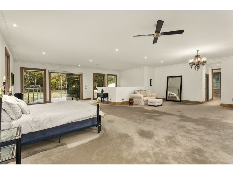 13 Jeanette Maree Court, Kilsyth VIC 3137