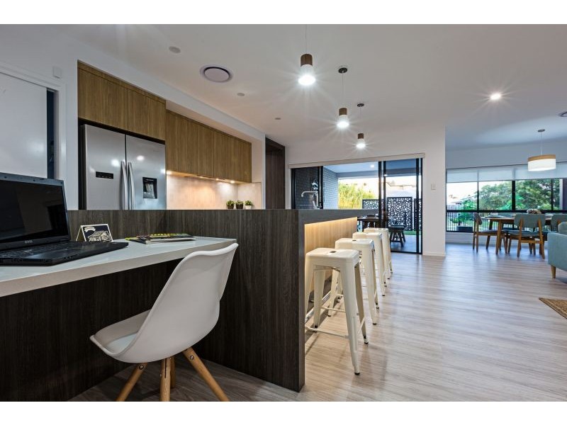 18 Halcro Street, Pialba QLD 4655