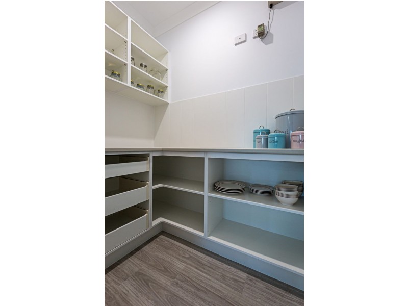 18 Halcro Street, Pialba QLD 4655