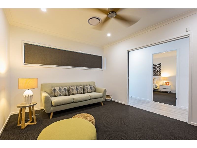 18 Halcro Street, Pialba QLD 4655