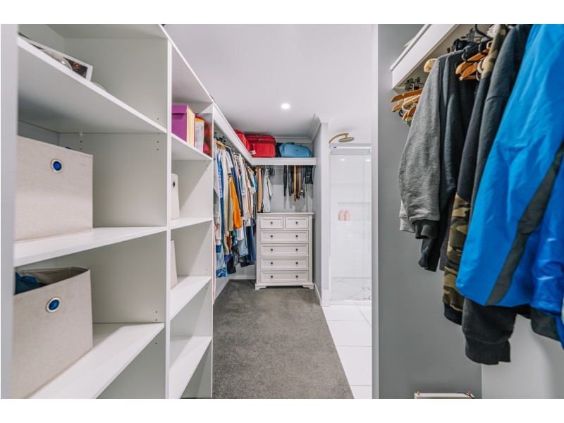 9 Eastview Crescent, Thornlands QLD 4164