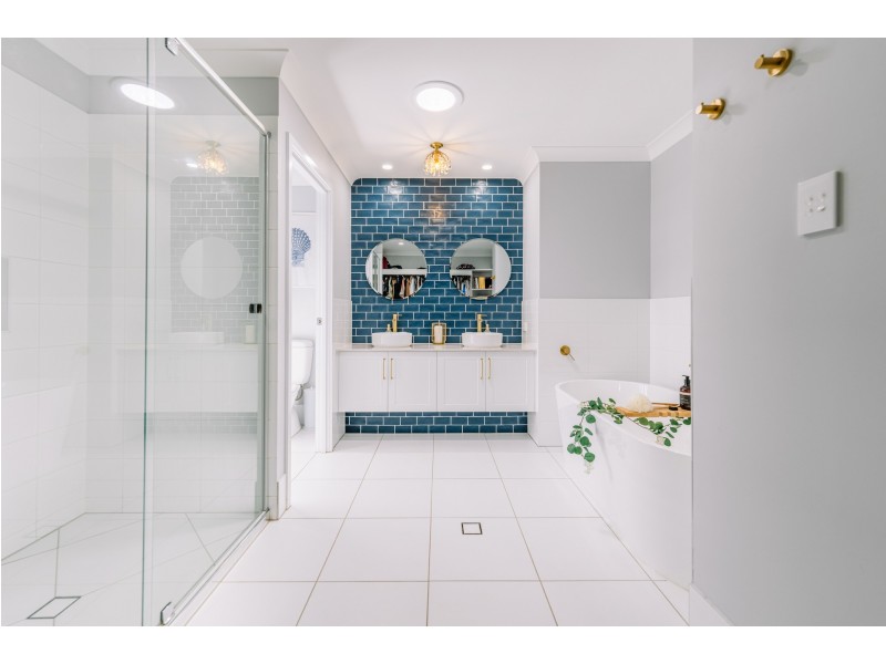 9 Eastview Crescent, Thornlands QLD 4164