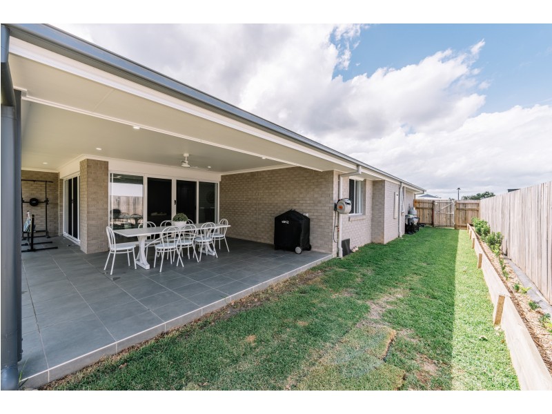 9 Eastview Crescent, Thornlands QLD 4164