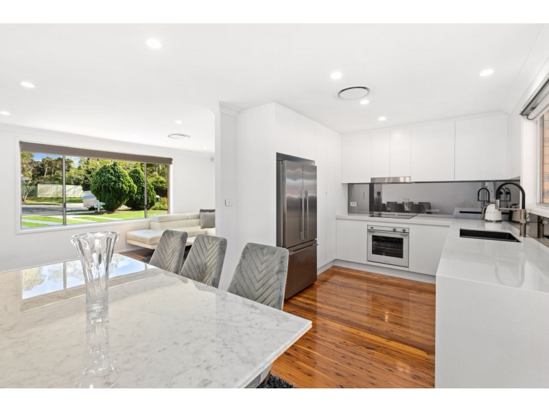 7 Cato Close, Edensor Park NSW 2176