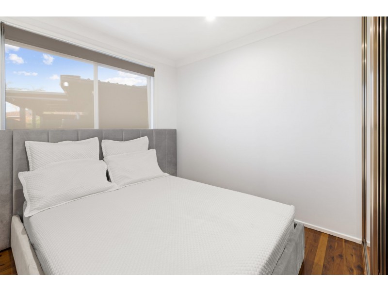 7 Cato Close, Edensor Park NSW 2176
