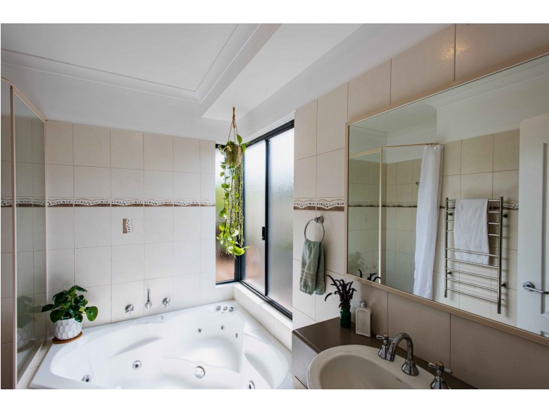 44 Waverley Rd, Cowaramup WA 6284