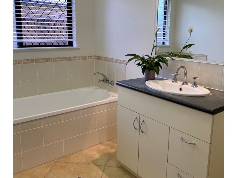 31 Monterey Street, Kewarra Beach QLD 4879