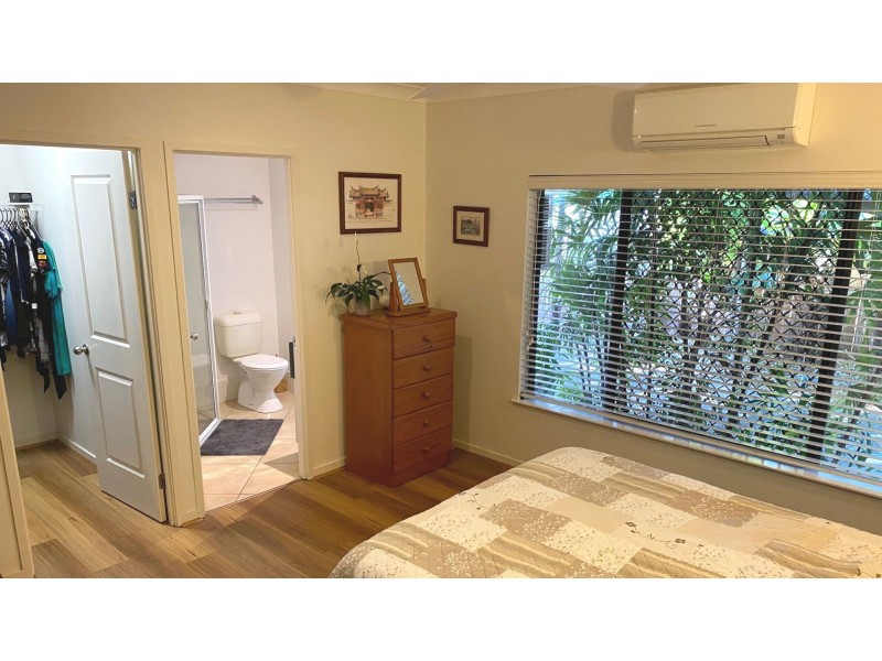 31 Monterey Street, Kewarra Beach QLD 4879