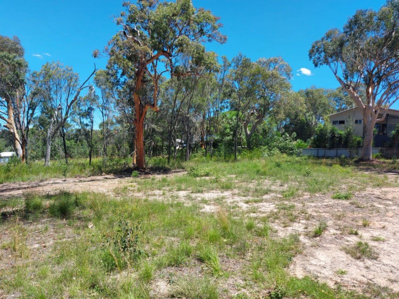 25 Timothy Street, Macleay Island QLD 4184