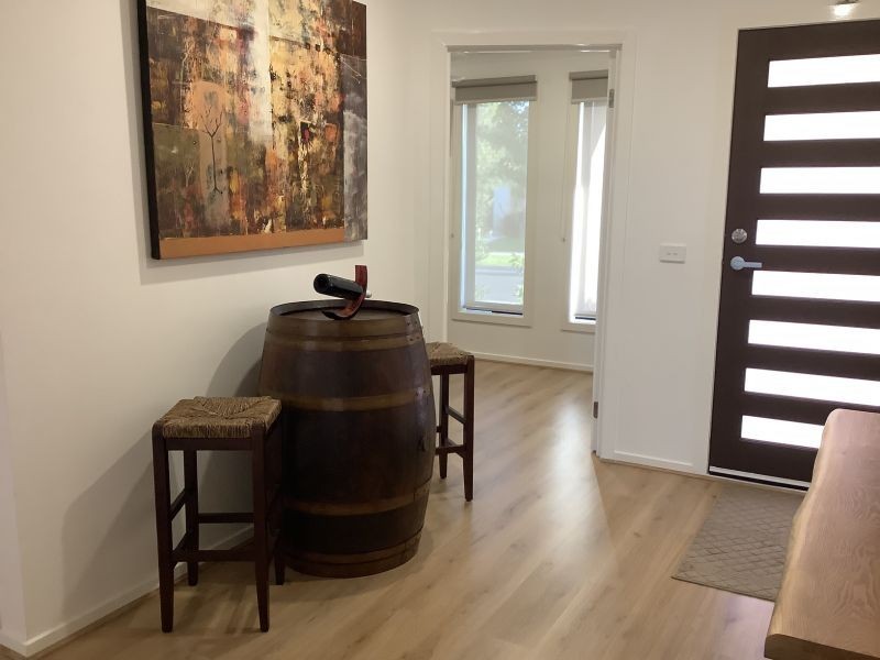 8 Cups Court, Clyde North VIC 3978