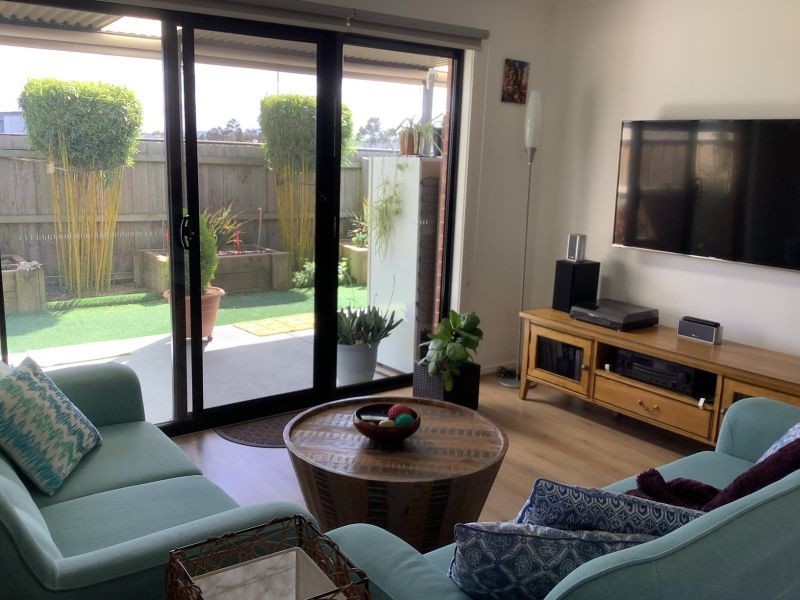 8 Cups Court, Clyde North VIC 3978