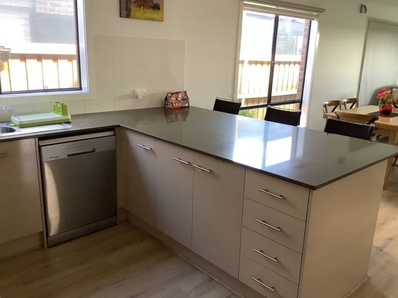 8 Cups Court, Clyde North VIC 3978