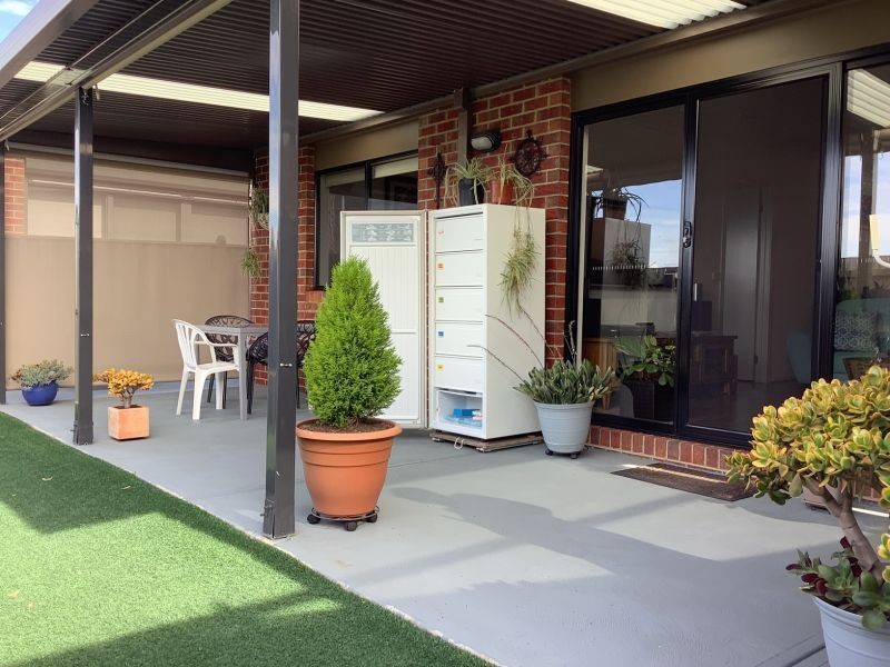 8 Cups Court, Clyde North VIC 3978