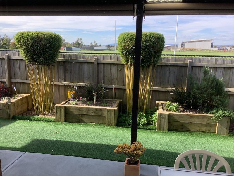 8 Cups Court, Clyde North VIC 3978