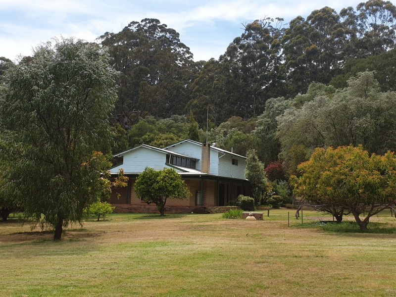 105 Burma Road, Pemberton WA 6260