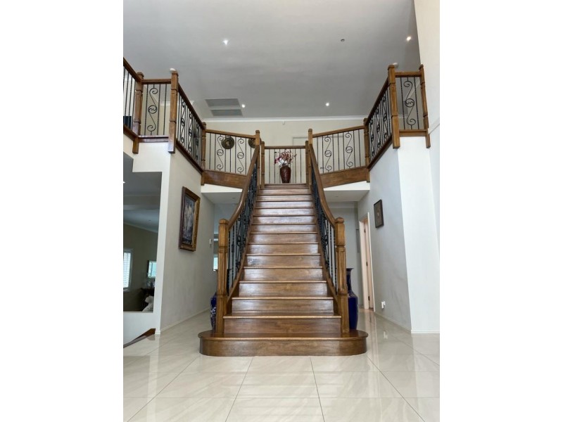 4 Mungerie Road, Beaumont Hills NSW 2155