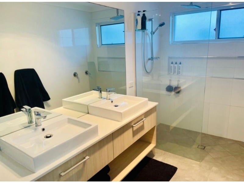 22-24 Highland Way, Biloela QLD 4715