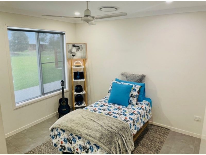 22-24 Highland Way, Biloela QLD 4715